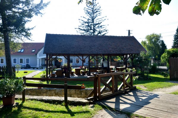 Csizmadia Vízimalom és Malomkő Fogadó