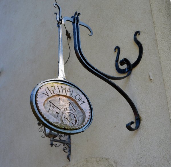 Csizmadia Vízimalom és Malomkő Fogadó