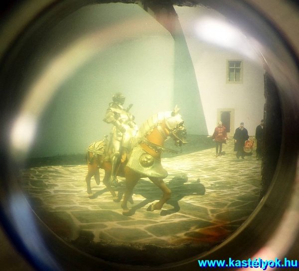 Kronométer ("Elképzelt múlt" bemutatása Kisnánai vár