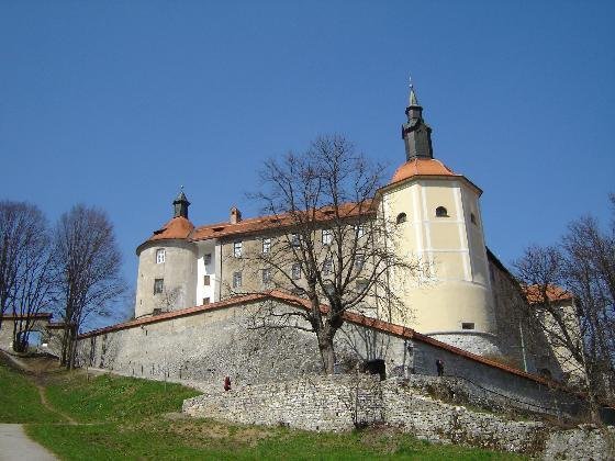 SkofjaLoka_Kastély1